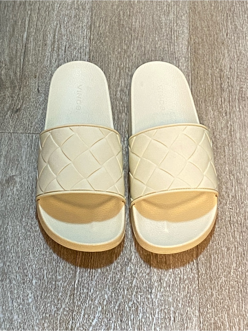 VINCE CREAM WATLEY WOVEN SLIDES SIZE 13